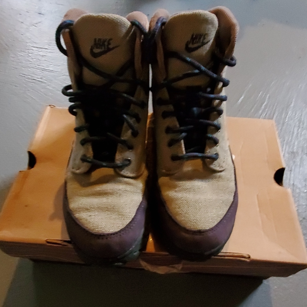 Nike acg